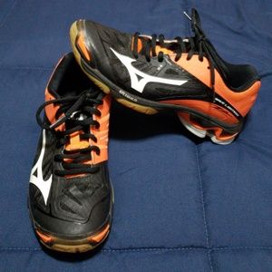 Mizuno Volleyball Shoes